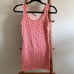 Bodycon dress in a salmon color